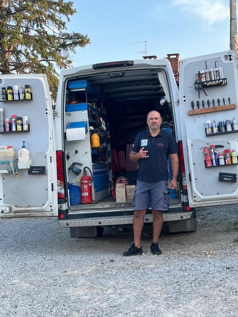 officina mobile atrezzata